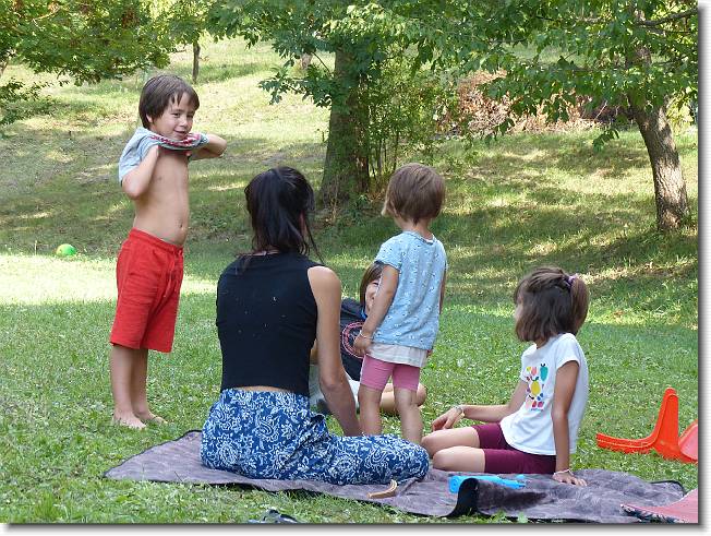 Clicca per scorrere le foto originali ingrandite
