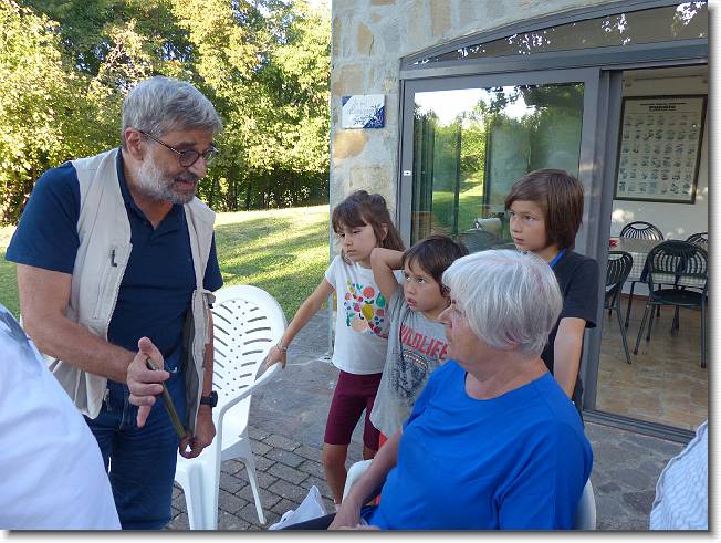 Clicca per scorrere le foto originali ingrandite