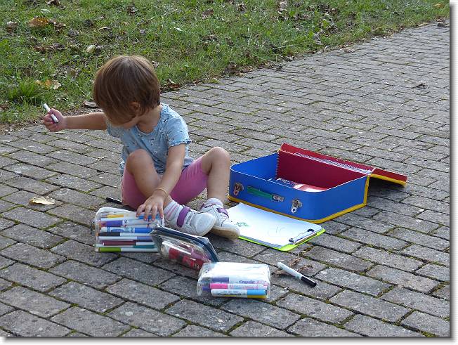 Clicca per scorrere le foto originali ingrandite