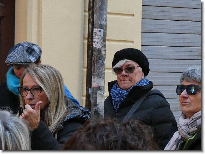 Clicca per scorrere le foto originali ingrandite