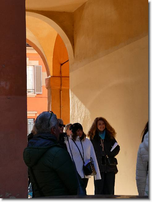 Clicca per scorrere le foto originali ingrandite