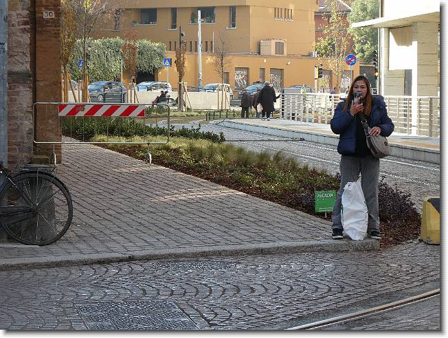 Clicca per scorrere le foto originali ingrandite