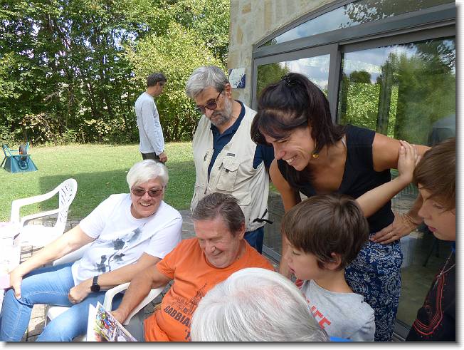 Clicca per scorrere le foto originali ingrandite