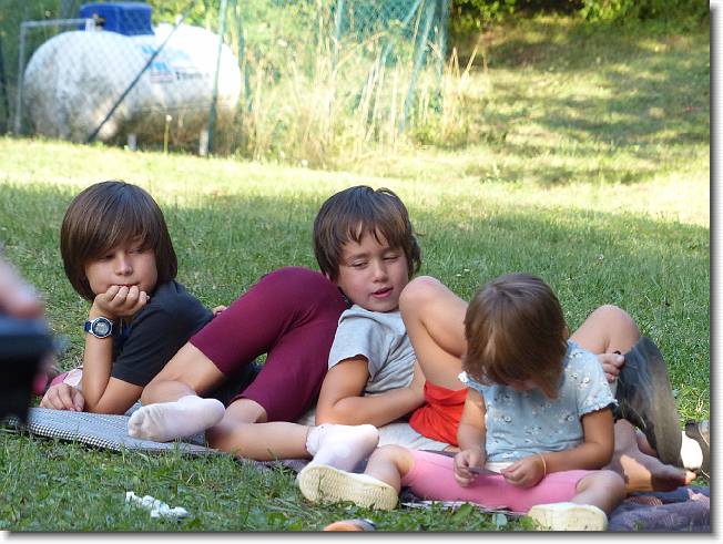 Clicca per scorrere le foto originali ingrandite