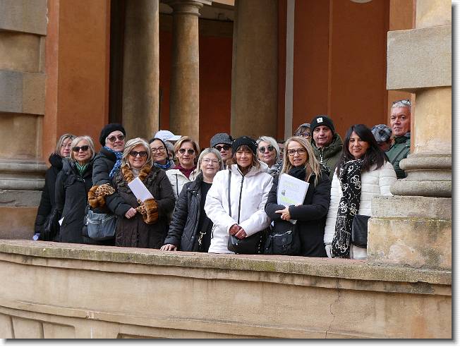 Clicca per scorrere le foto originali ingrandite